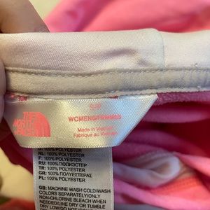 Women’s The North Face pullover hoodie